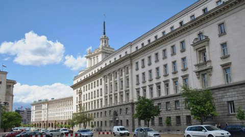 How Much Does It Cost to Register a Company in Thailand? What Is the Process? What Are the Mandatory Requirements?